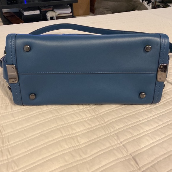 Coach swagger - Picture 7 of 9